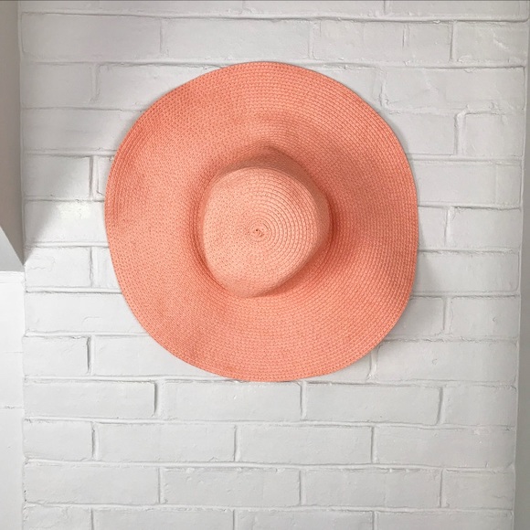 Joe Fresh Accessories - ☀️{Joe Fresh} Coral/Peach Wide Brim Sun Hat